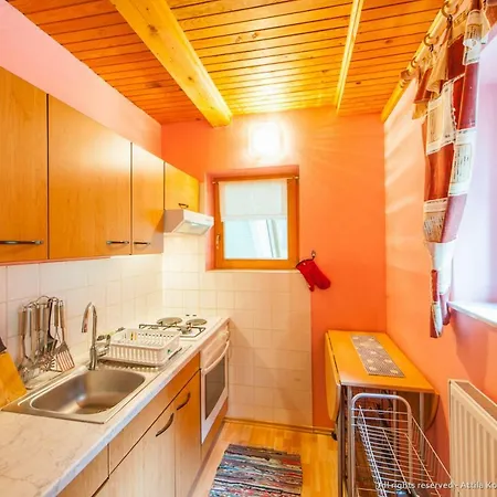 Veverica Apartman