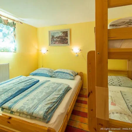Veverica Apartman *